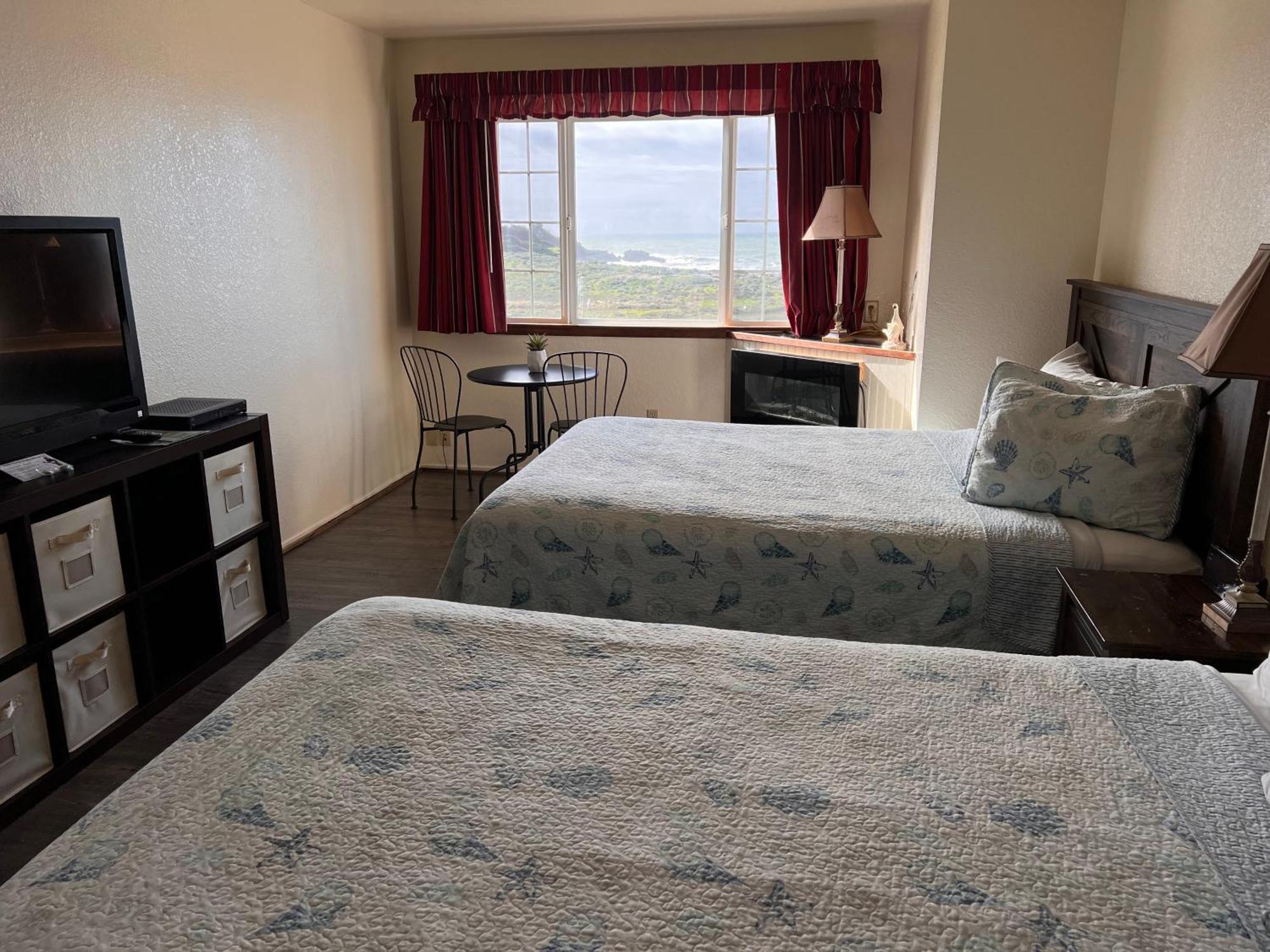 Hotel Country Gualala